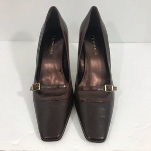 AK Anne Klein Brown Leather square toe pumps 8M